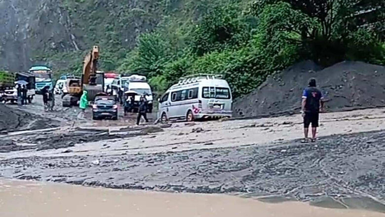 लेदोले वीपी राजमार्ग अवरुद्ध